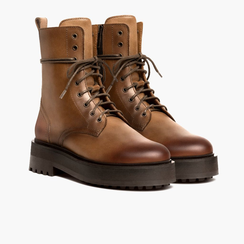 Quest Natural Leather Boots