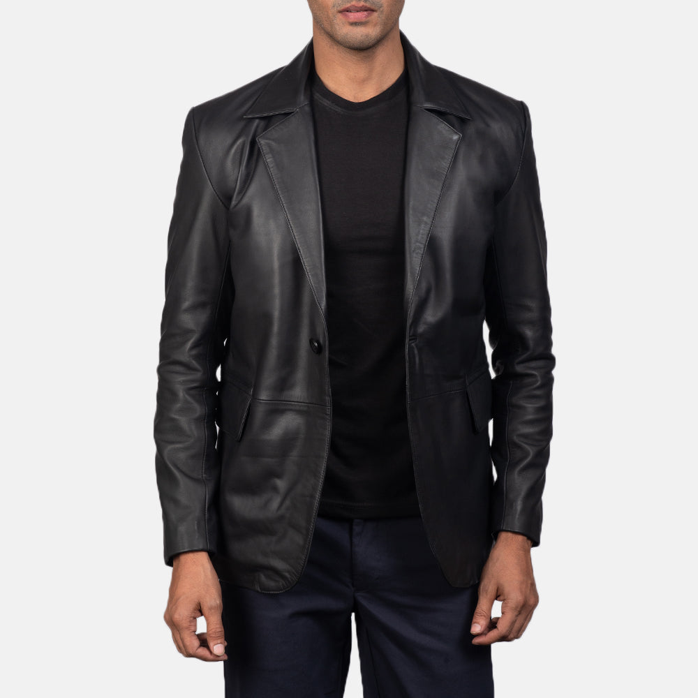 Close-Up Detail of Notch &amp; Button Hardware on Men's Daron Black Leather Blazer