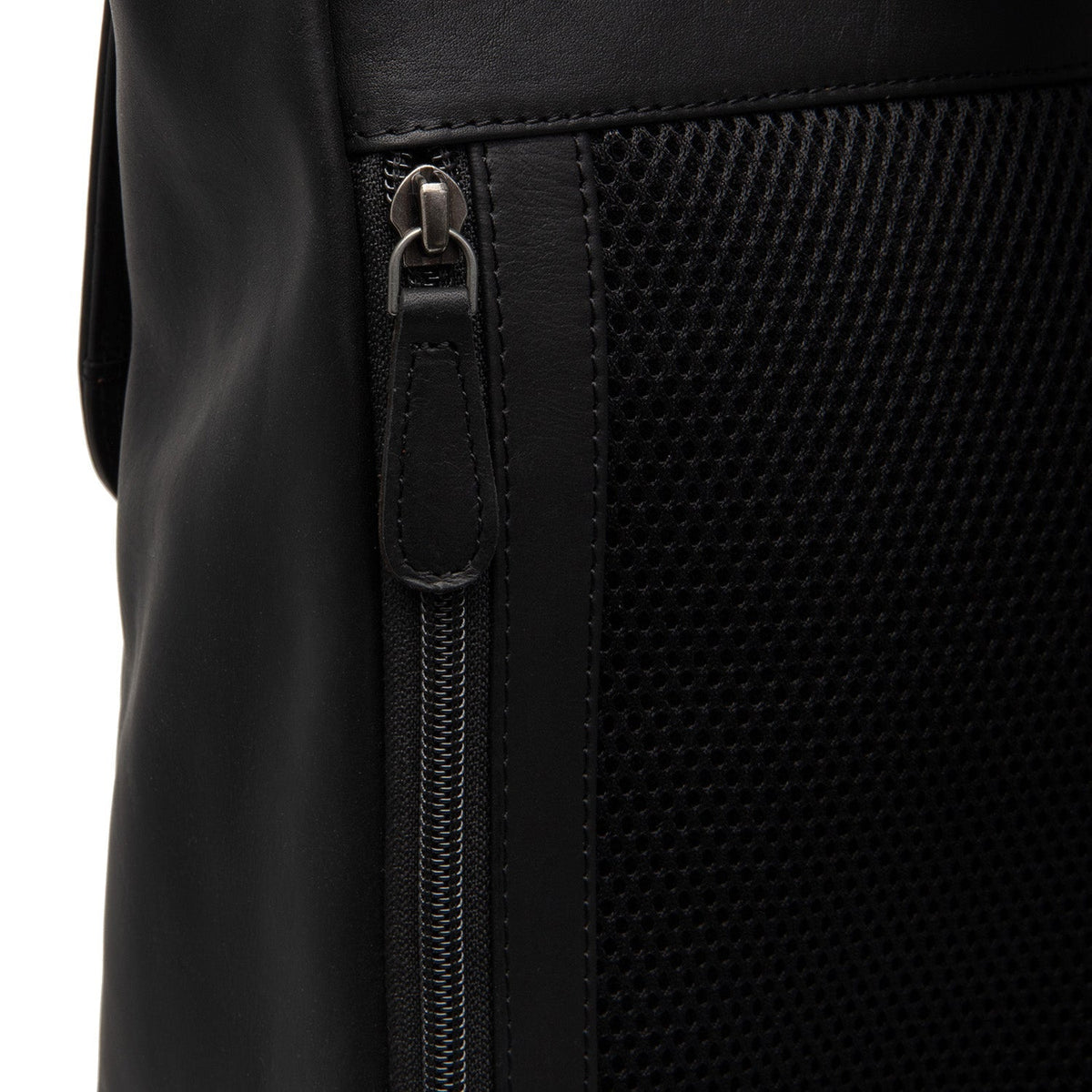 Solid Antique Brass Hardware &amp; Heavy-Duty Dual Zipper Detail on Farrow Full-Grain Leather Laptop Backpack