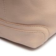Solid Antique Brass Hardware &amp; Heavy-Duty Dual Zipper Detail on Astero Full-Grain Leather Shoulder Bag