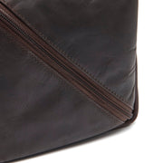 Trevia Full-Grain Leather Toiletry Bag – alternate product view 3