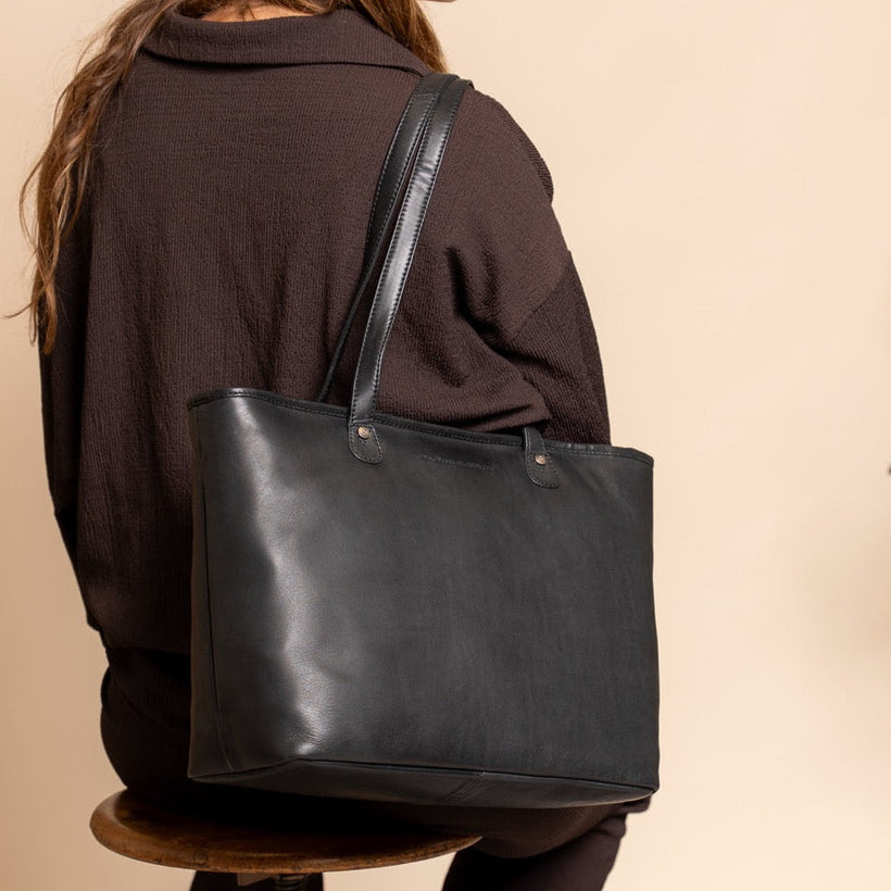 Astano Full-Grain Leather Tote Bag